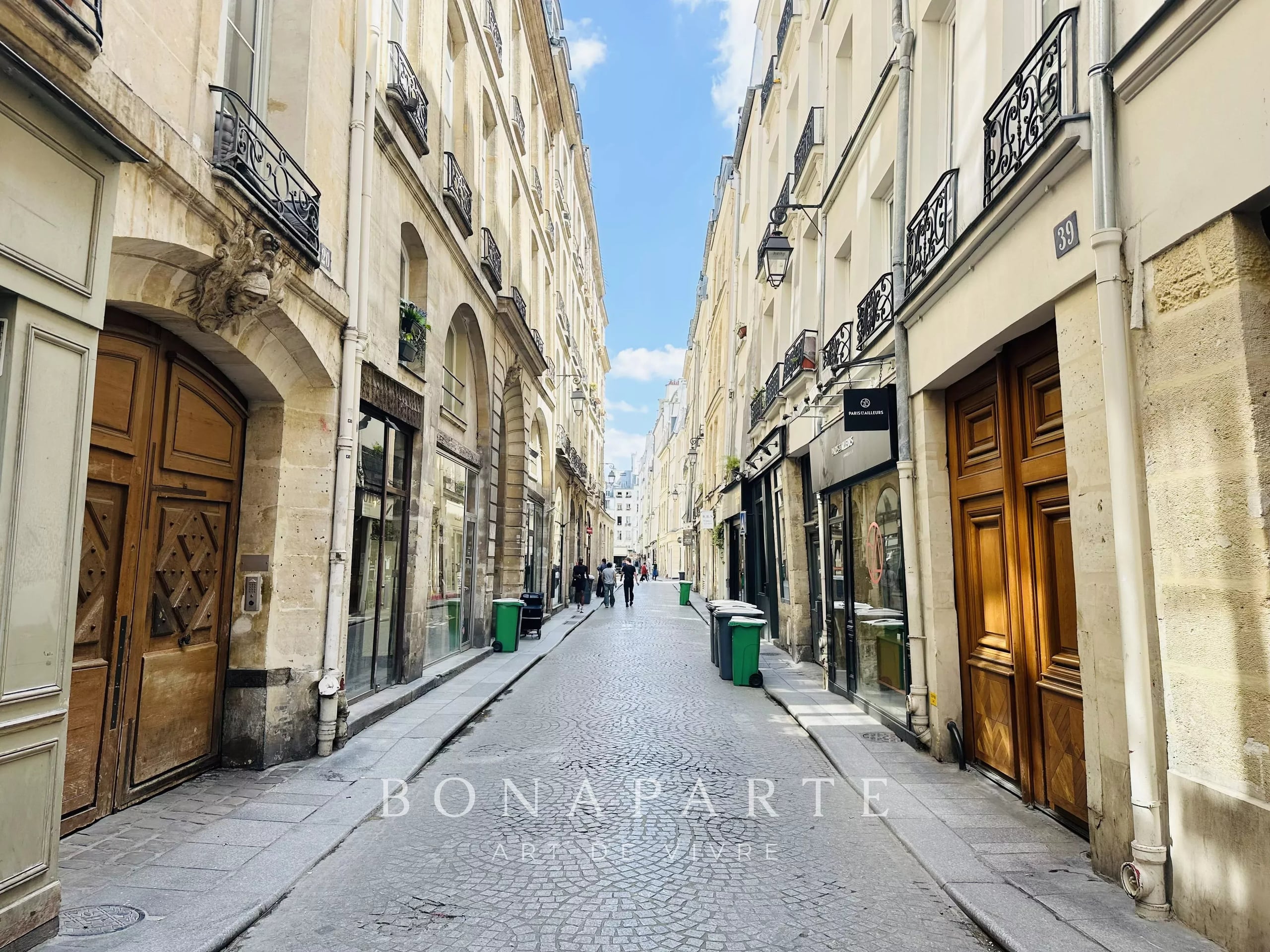 APPARTEMENT 2 PIECES - MONTORGEUIL